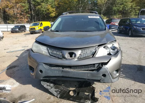 2015 Toyota Rav4 Le z USA, uszkodzony, nr VIN JTMZFREV6FD044651